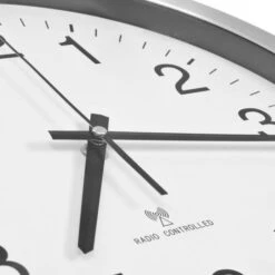 Horloge Murale Radioguidée Avec Mouvement à Quartz Métal 35 Cm -AMSCAN Soldes Magasin horloge murale radioguidee avec mouvement a quartz metal 35 cm 8718475589730 1273713